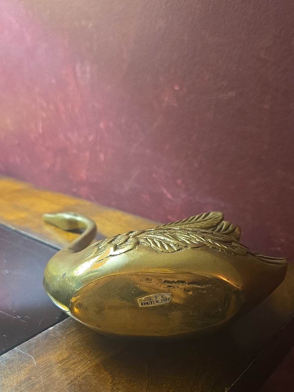 Vintage 1960s Brass Swan Planters - Set of Two - Picture 14 of 15